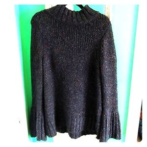 Bell-sleeved knit sweater